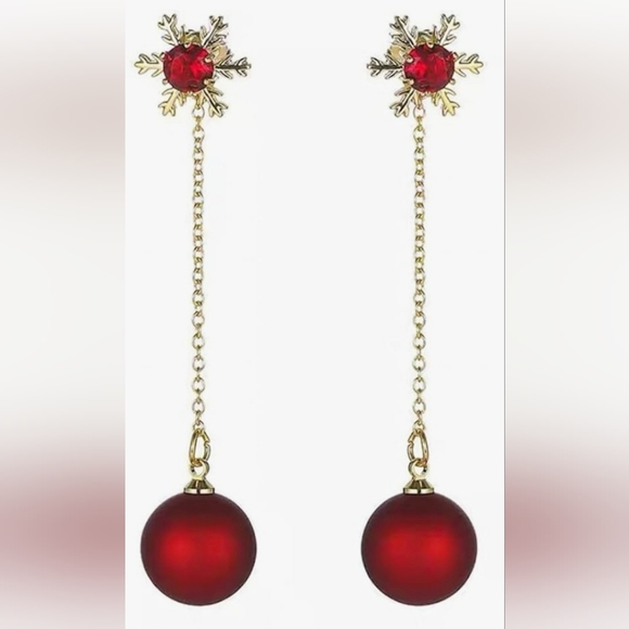 Gold plated red crystal pearl drop snowflake earrings with silver post - Picture 9 of 15